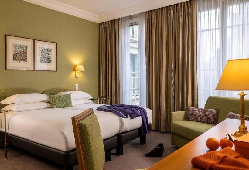 اتاق سوپریور, Le Littre