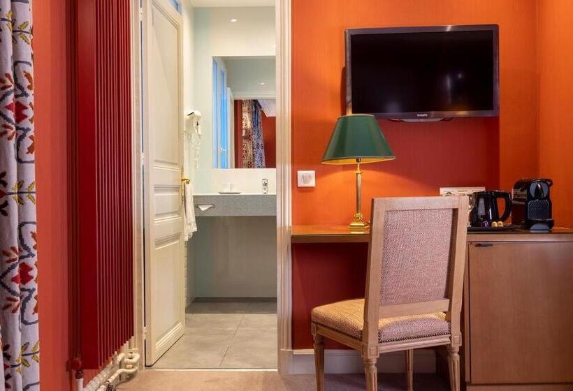 اتاق سوپریور با چشمانداز, Le Littre