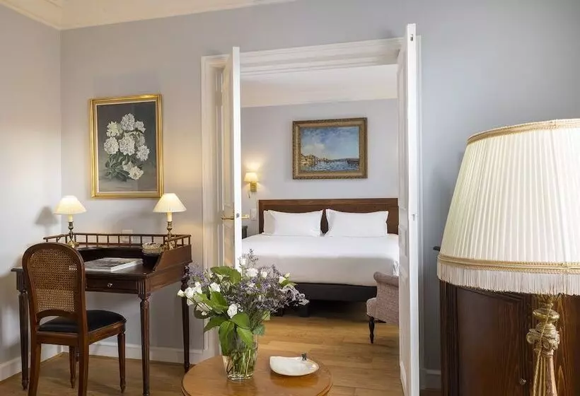 Suite, Le Littre
