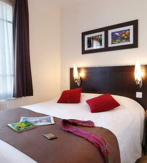 Номер Стандарт, Les Marronniers