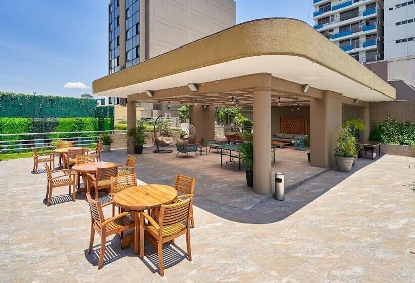 اتاق پرمیوم, Oro Verde Guayaquil