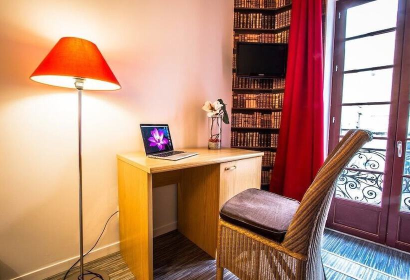 Номер Superior, Théâtre Hôtel Chambéry