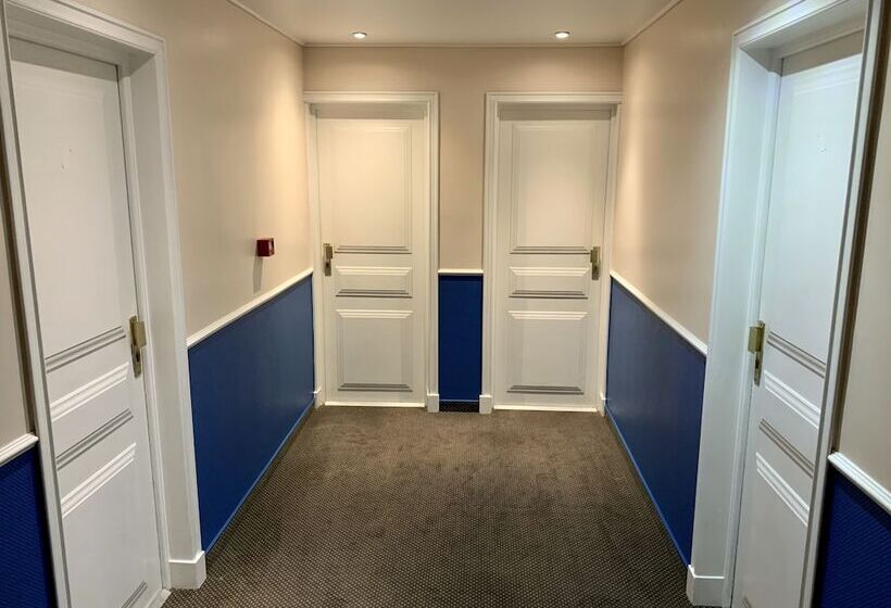 غرفة عائلية, Amerique Hotel Palavas   Piscine   Plage