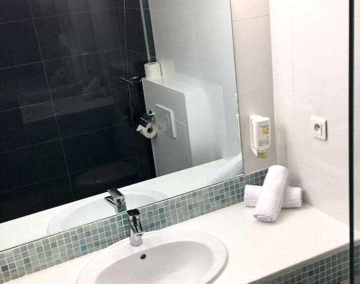 غرفة قياسية, Amerique Hotel Palavas   Piscine   Plage