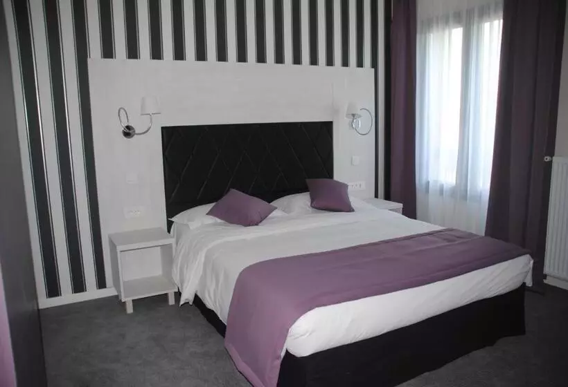 Comfort room with garden view, Auberge De L'etoile