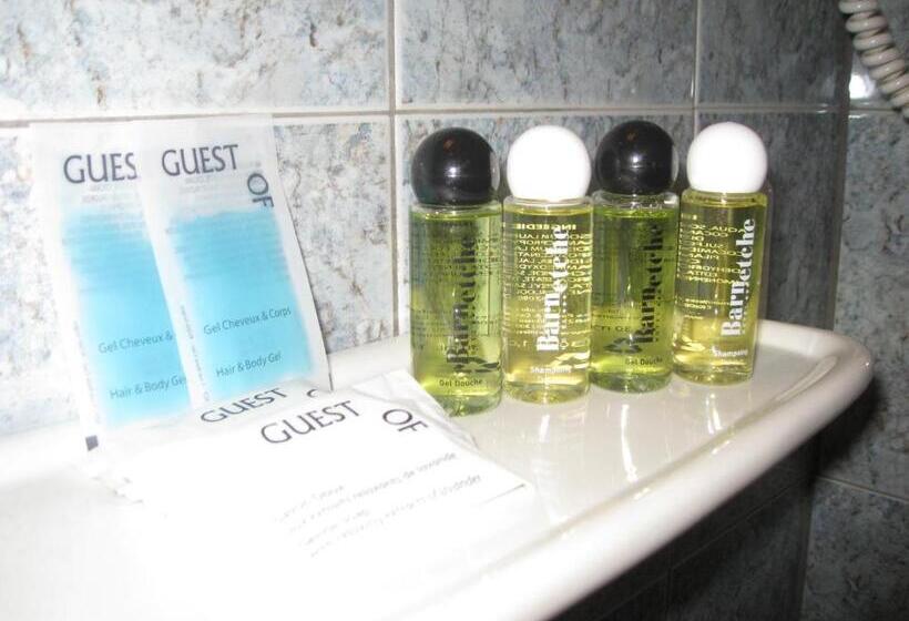 غرفة كومفورت ثلاثية, Barnetche