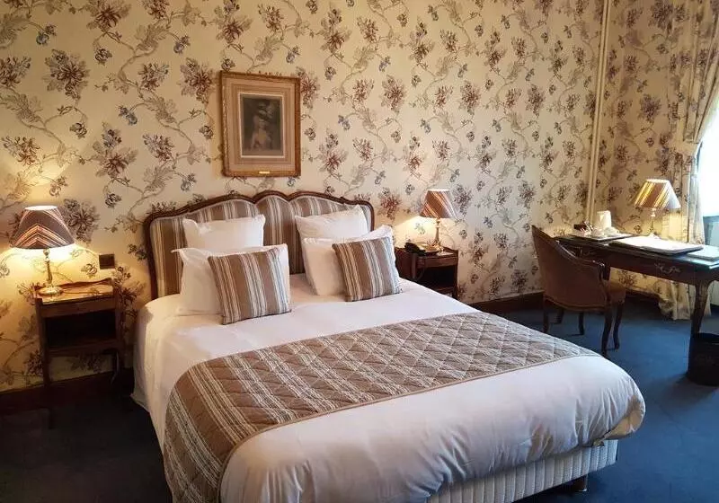 デラックスルーム, Chateau De Gilly