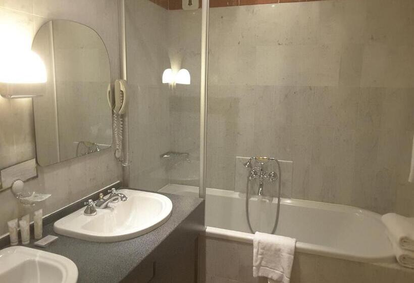 חדר סטנדרט, Chateau De Pizay