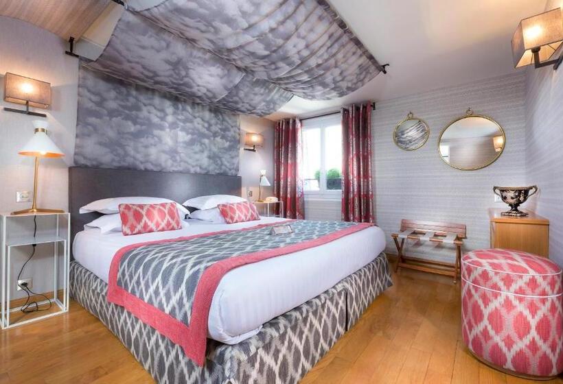 ジュニアスイート, Dauphine Saint Germain