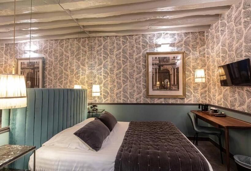 スタンダードコネクティングルーム, Dauphine Saint Germain