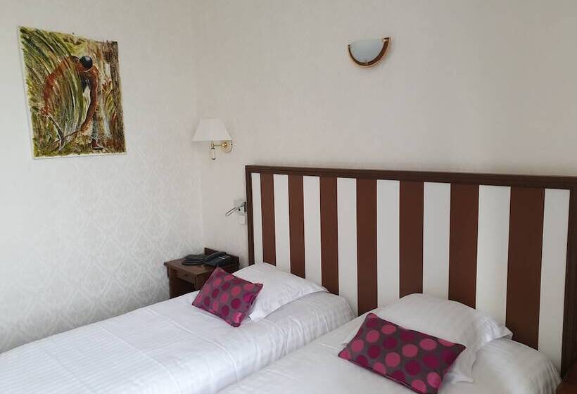 اتاق پرستیژ, De France