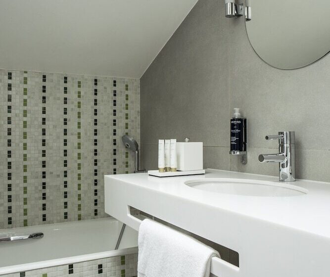 Superior Interior Room, Hôtel De La Place Du Louvre Esprit De France