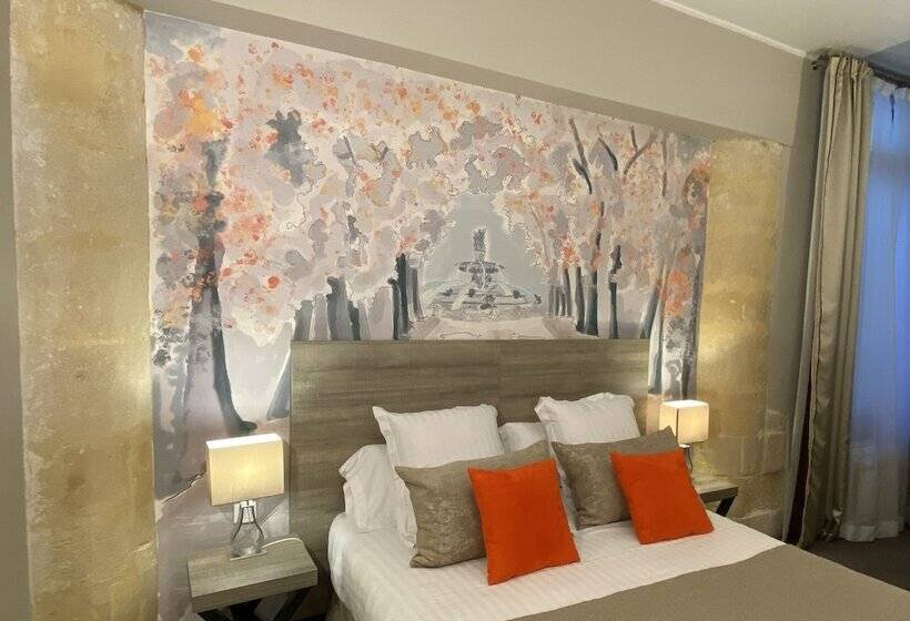 高级大房间, Des Augustins