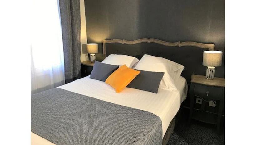 高级大房间, Des Augustins