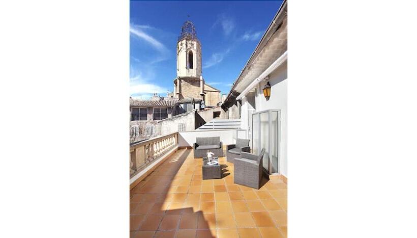 豪华房间, Des Augustins