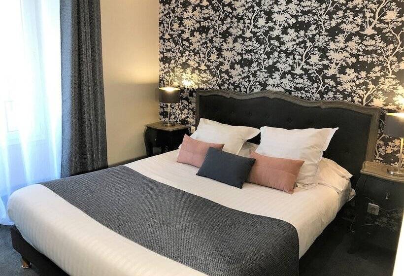 高级大房间, Des Augustins