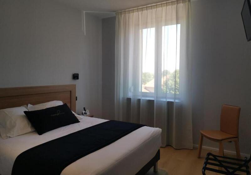 古典房间, Des Augustins