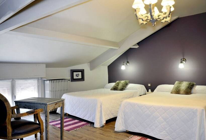 חדר סטנדרט לשלושה, Du Commerce