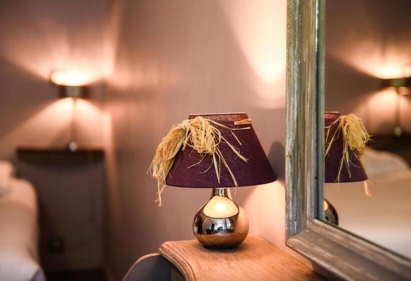 חדר סטנדרט, Du Commerce