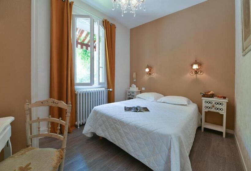 חדר סטנדרט, Du Commerce