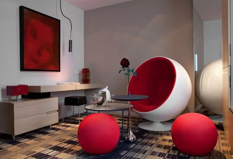 ジュニアスイート, Golden Tulip Opera De Noailles