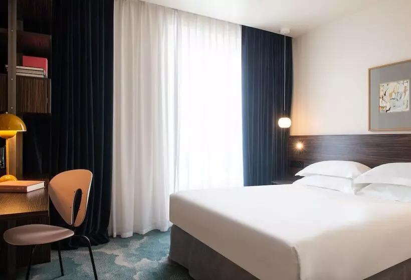 エクゼクティブルーム, Golden Tulip Opera De Noailles