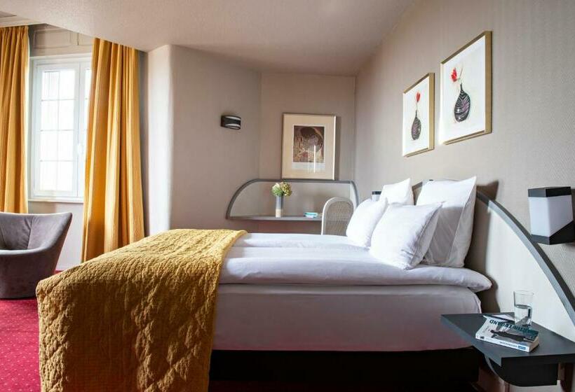 ジュニアスイート, Grand Hôtel Bristol