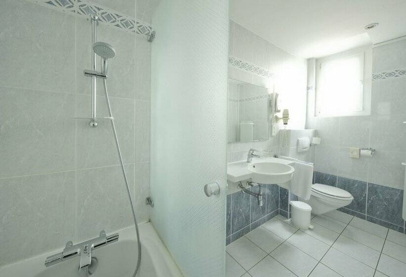 スーペリアールーム, Grand Hôtel Bristol