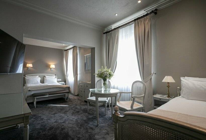 Полулюкс, Grand Hôtel Bristol