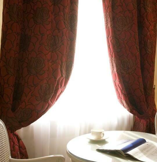 Номер Superior, Grand Hôtel Bristol