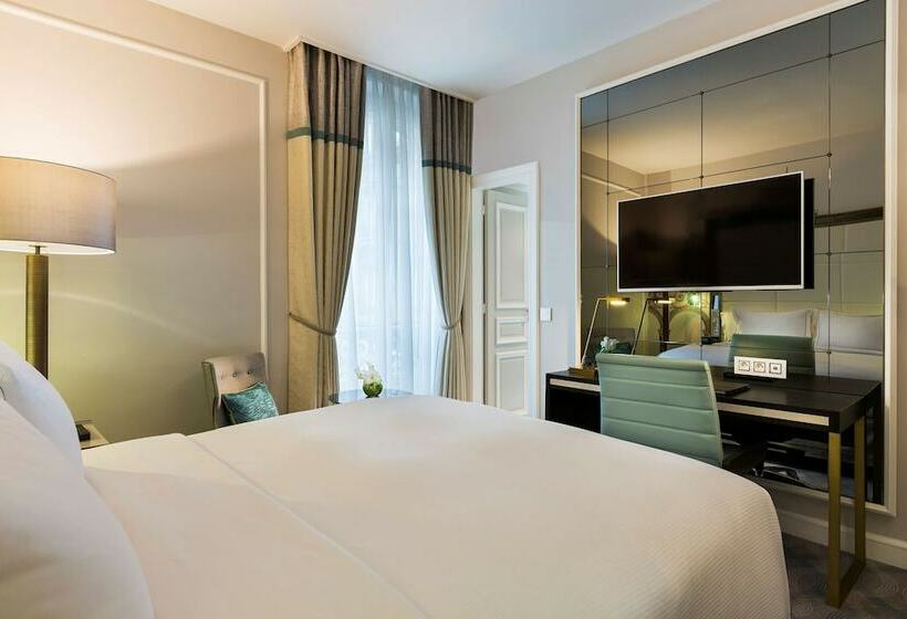 Camera Deluxe, Hilton Paris Opera