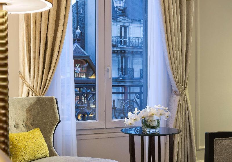 Camera Executive, Hilton Paris Opera