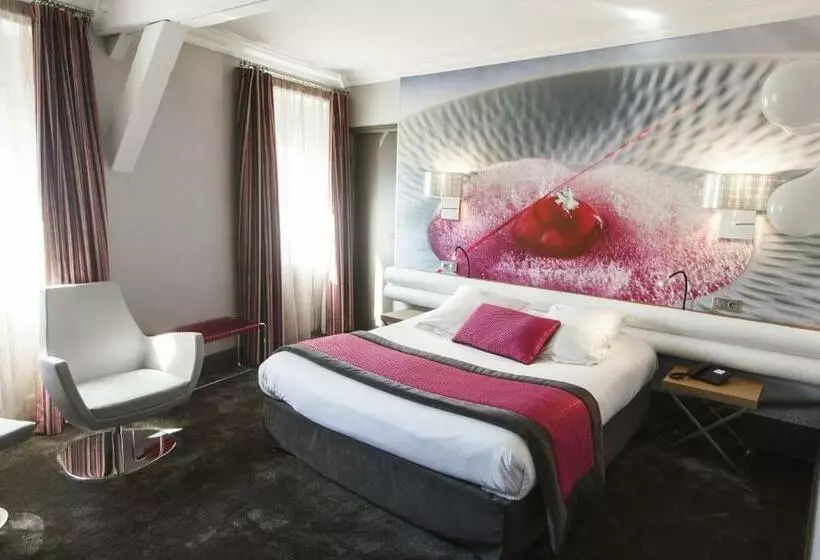 プレステージルーム, Hostellerie Du Chapeau Rouge