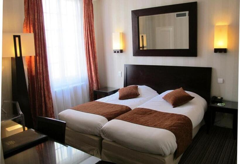 اتاق سوپریور, Hostellerie Du Chapeau Rouge