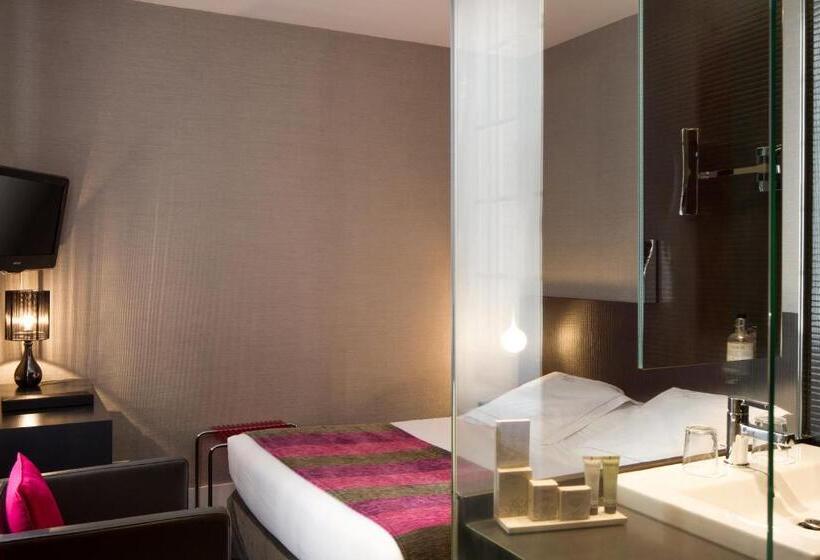 Номер Стандарт, Hostellerie Du Chapeau Rouge