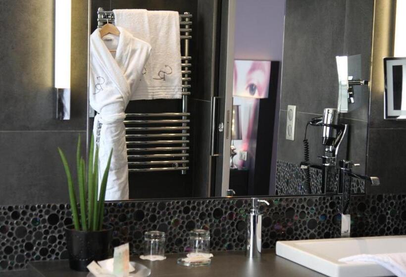 Номер Deluxe, Hostellerie Du Chapeau Rouge