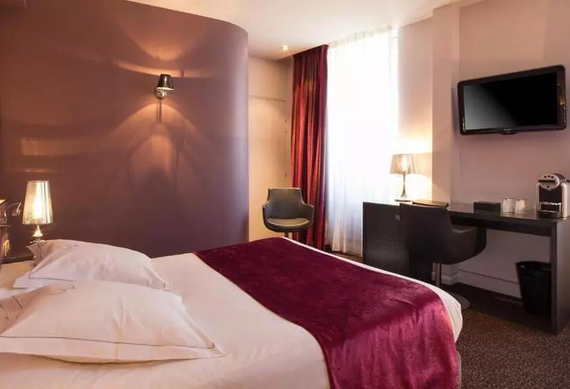 デラックスルーム, Hostellerie Du Chapeau Rouge