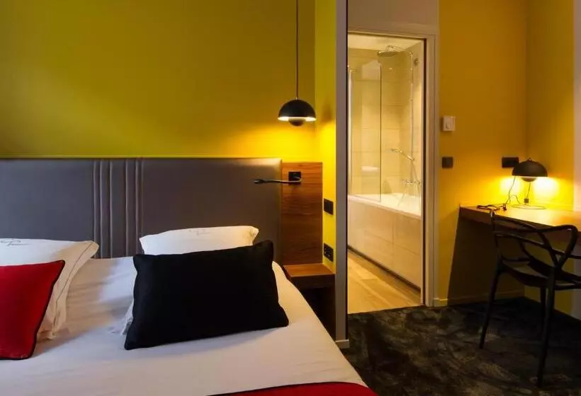 ジュニアスイート, Hostellerie Du Chapeau Rouge