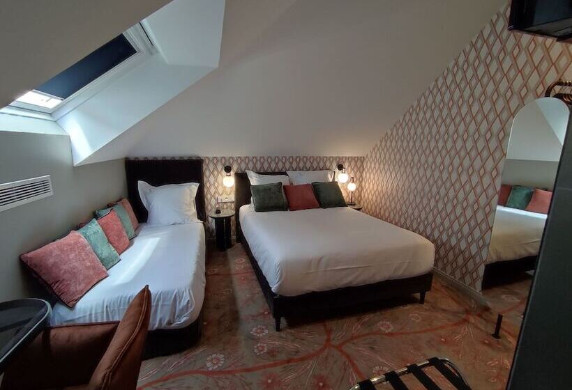 חדר סטנדרט לשלושה, Hôtel Paulette Rouen Centre Cathédrale