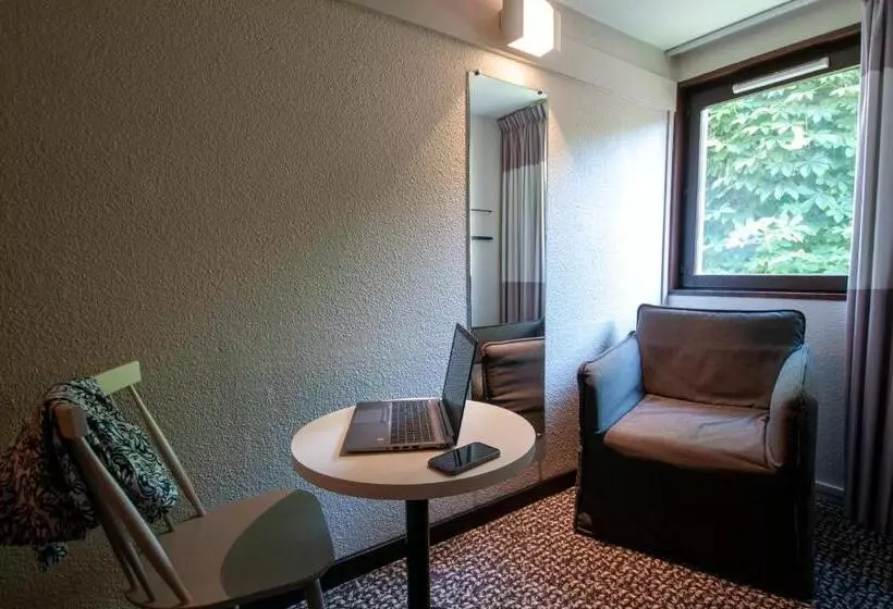 スタンダードルーム, Ibis Maisons Laffitte