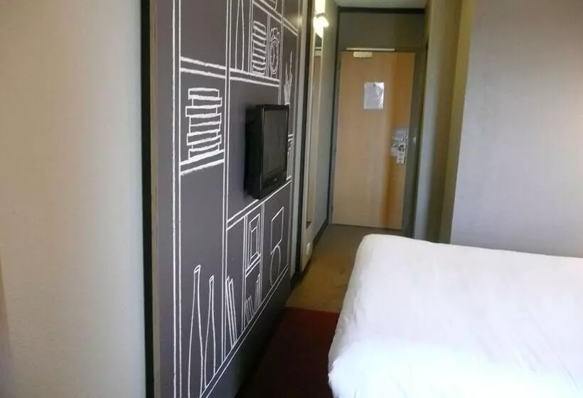 ダブルベッドスタンダードルーム, Ibis Saintbrieuc Yffiniac