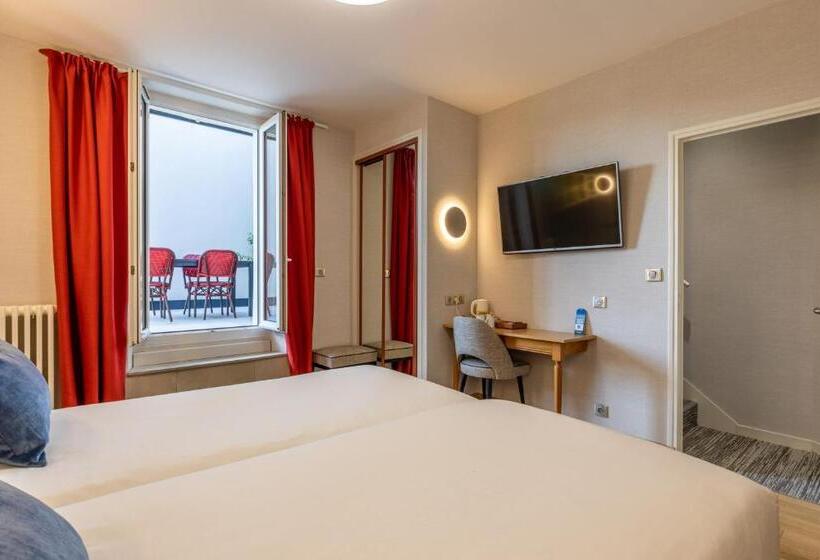 Номер Стандарт с Террасой, Kyriad Saint Malo Centre Plage