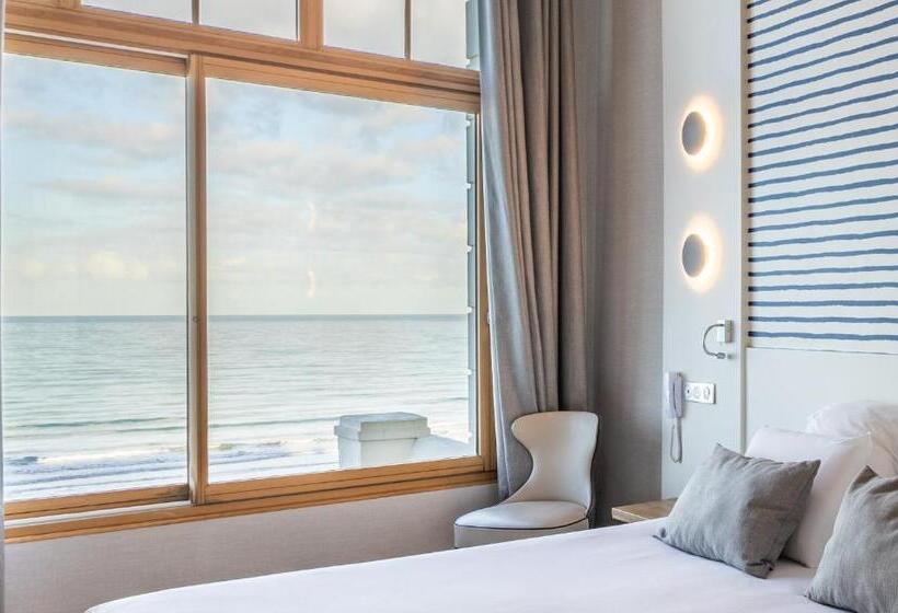 Апартаменты 1 Спальня Вид на Море, Kyriad Saint Malo Centre Plage