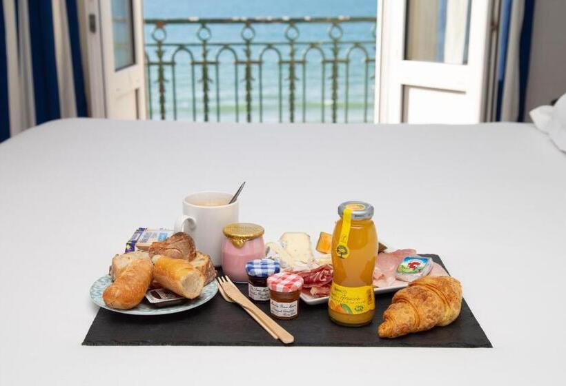 غرفة سوبيريور مطلّة علي البحر, Kyriad Saint Malo Centre Plage