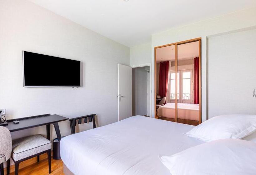 Номер Стандарт, Kyriad Saint Malo Centre Plage