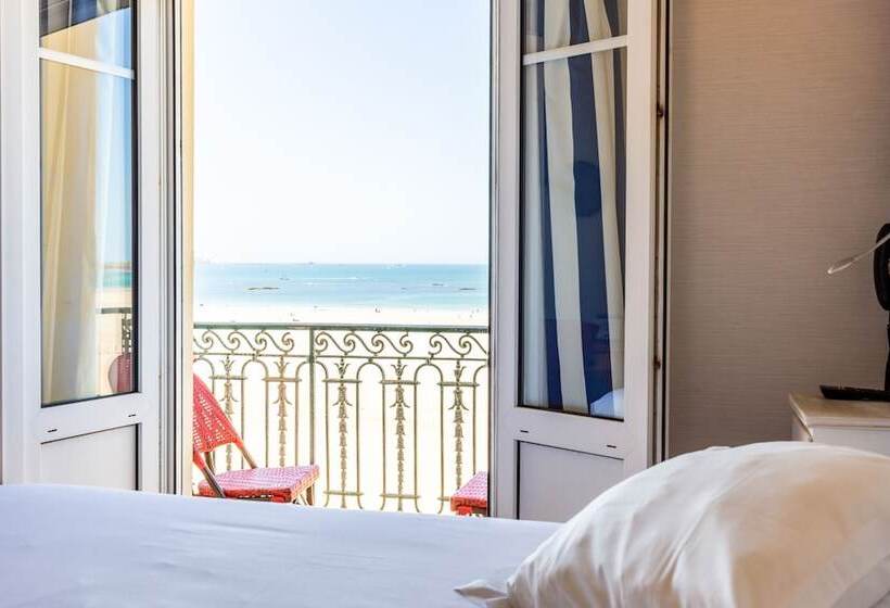 غرفة سوبيريور مطلّة علي البحر, Kyriad Saint Malo Centre Plage