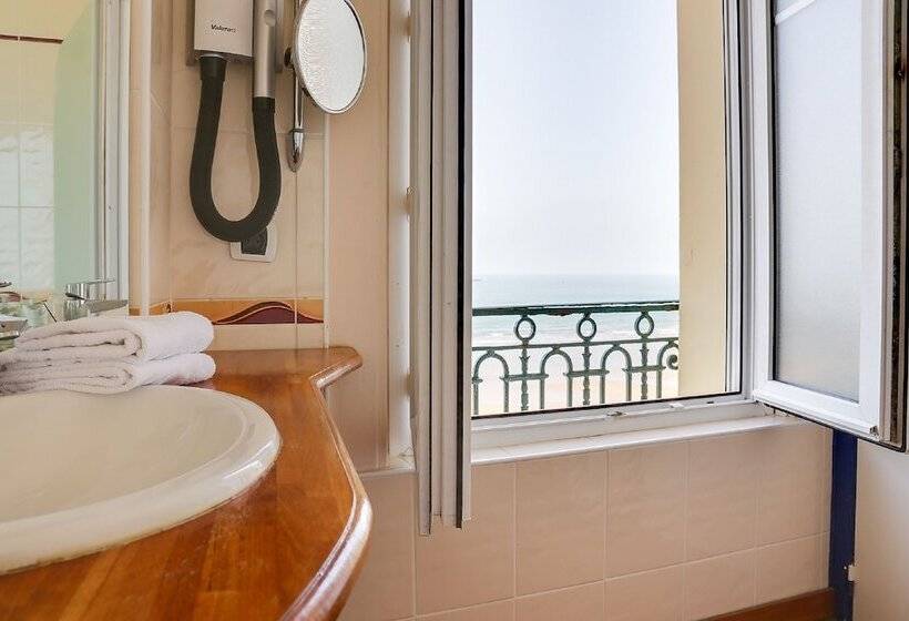 غرفة سوبيريور مطلّة علي البحر, Kyriad Saint Malo Centre Plage