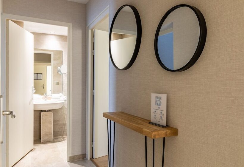 Апартаменты 1 Спальня Вид на Море, Kyriad Saint Malo Centre Plage