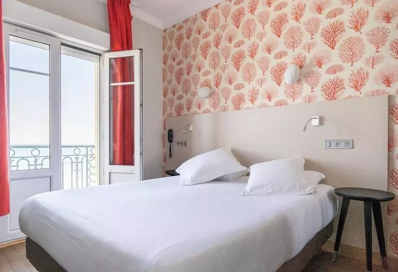 オーシャンビュースタンダードルーム, Kyriad Saint Malo Centre Plage