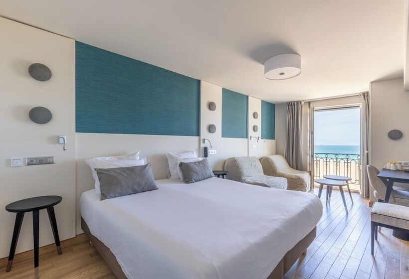 غرفة قياسية رباعية مطلة على البحر, Kyriad Saint Malo Centre Plage